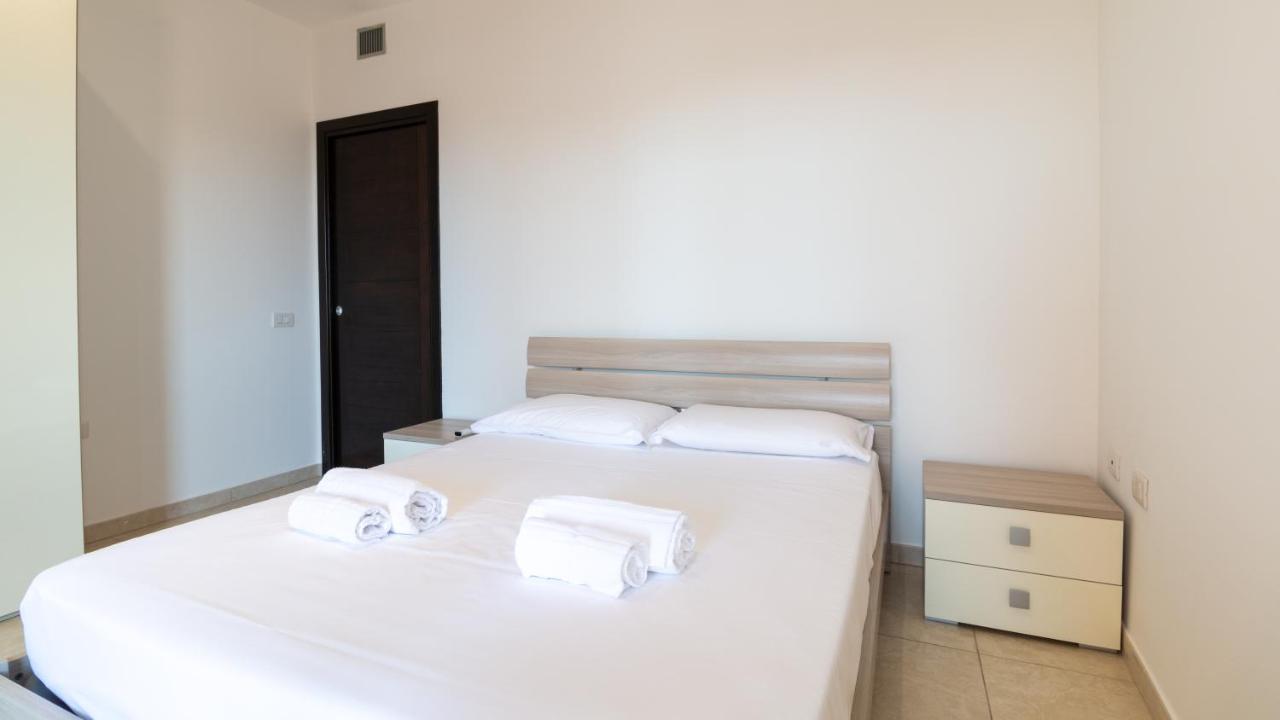 Sardinianworld - Xenia Boutique Tirso Apartment Oristano Luaran gambar