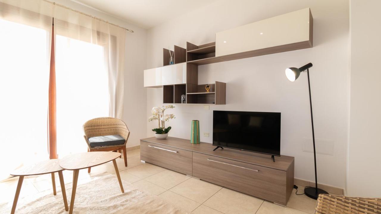 Sardinianworld - Xenia Boutique Tirso Apartment Oristano Luaran gambar