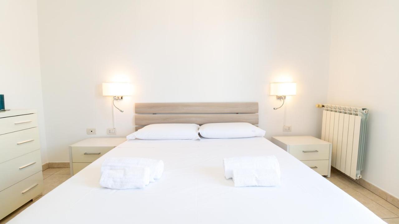 Sardinianworld - Xenia Boutique Tirso Apartment Oristano Luaran gambar