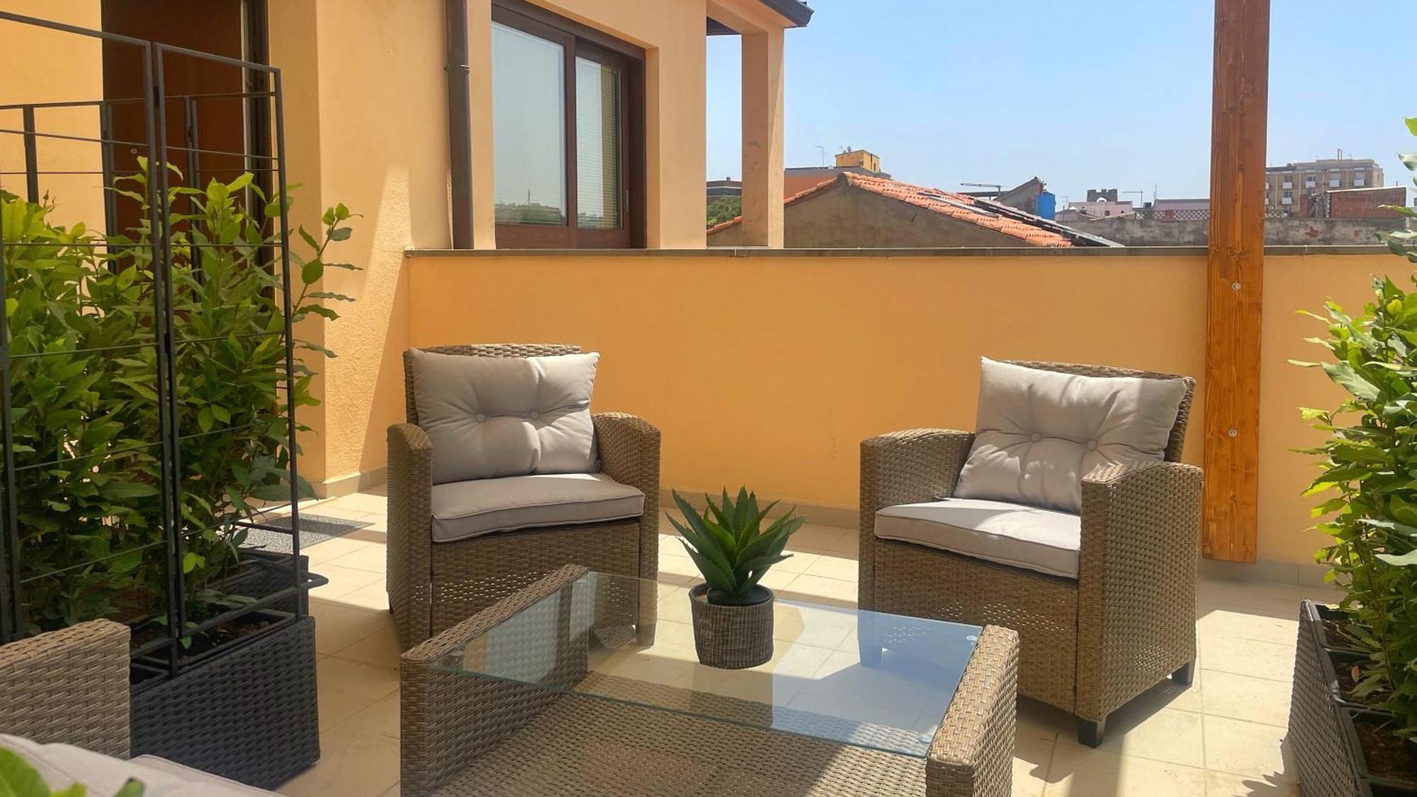 Sardinianworld - Xenia Boutique Tirso Apartment Oristano Luaran gambar