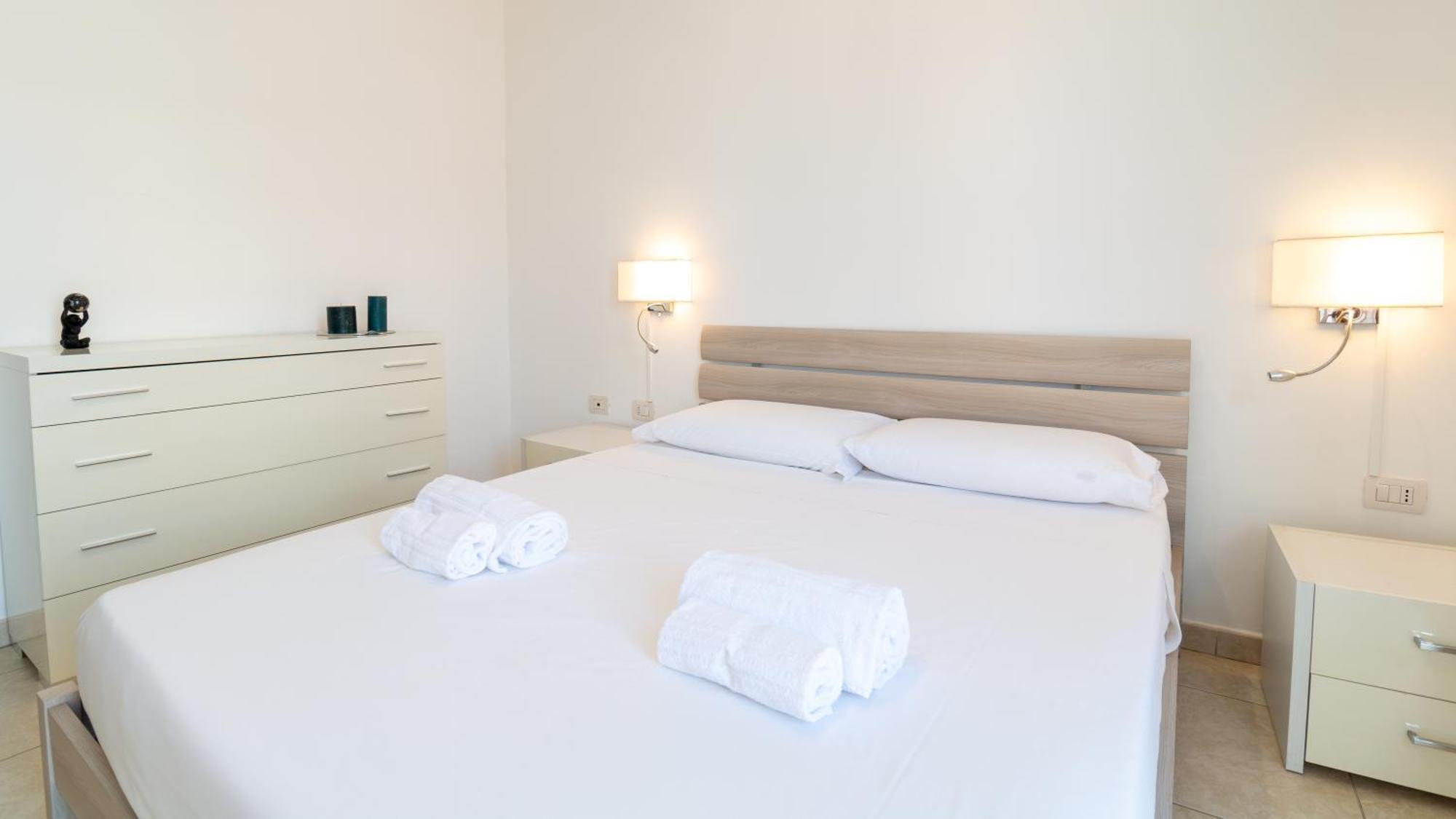 Sardinianworld - Xenia Boutique Tirso Apartment Oristano Luaran gambar